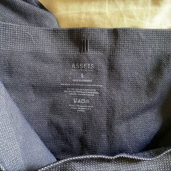 Assets by SPANX Jean-ish Ankle Leggings - Picture 9 of 9